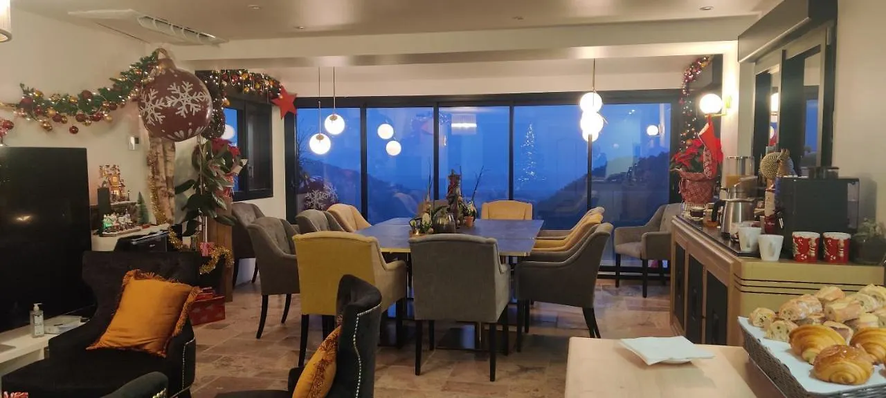 Mas Des Buscades Bed & Breakfast Cabris