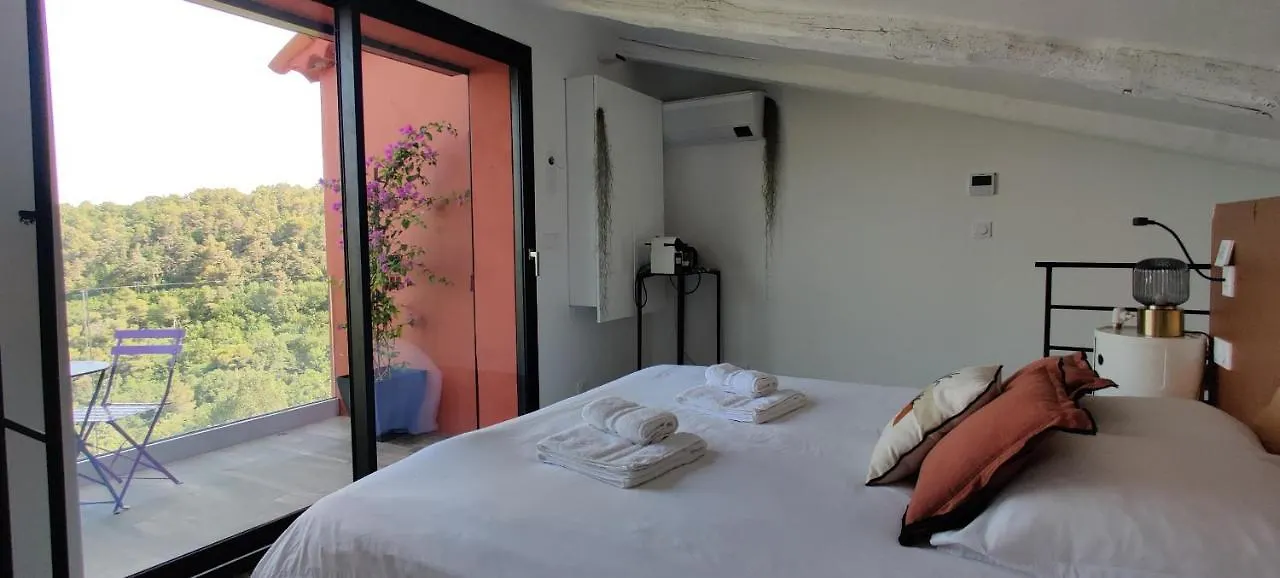 Mas Des Buscades Bed & Breakfast Cabris 0*,  France