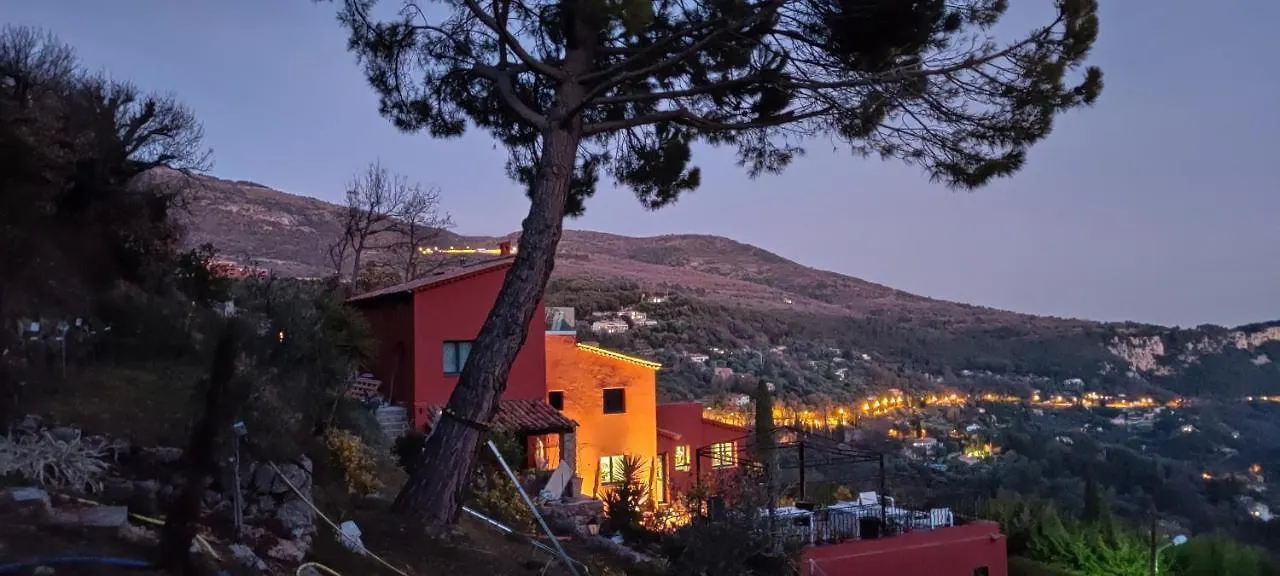 Mas Des Buscades Bed & Breakfast Cabris