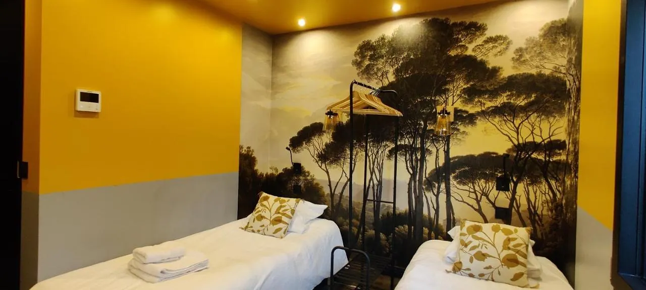 Mas Des Buscades Bed & Breakfast Cabris