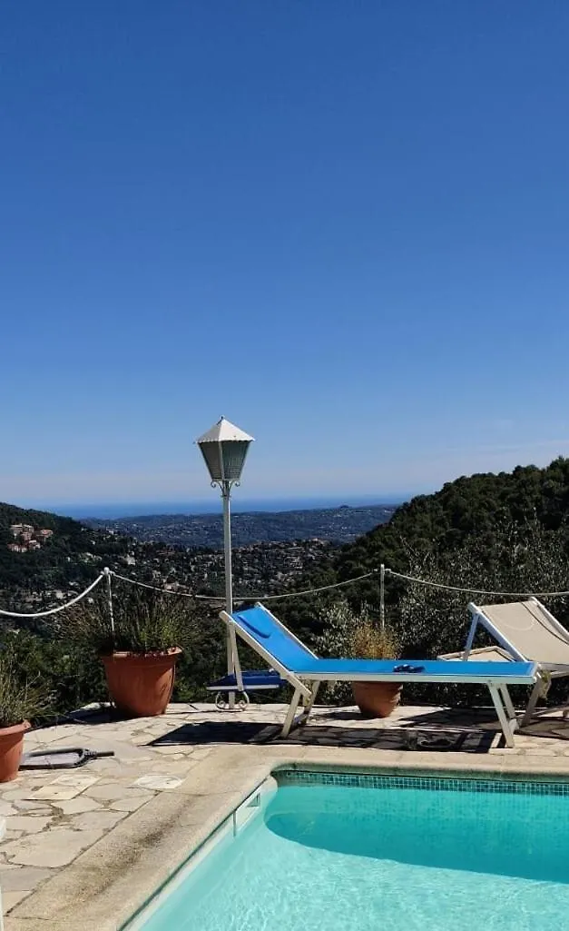 Mas Des Buscades Bed & Breakfast Cabris
