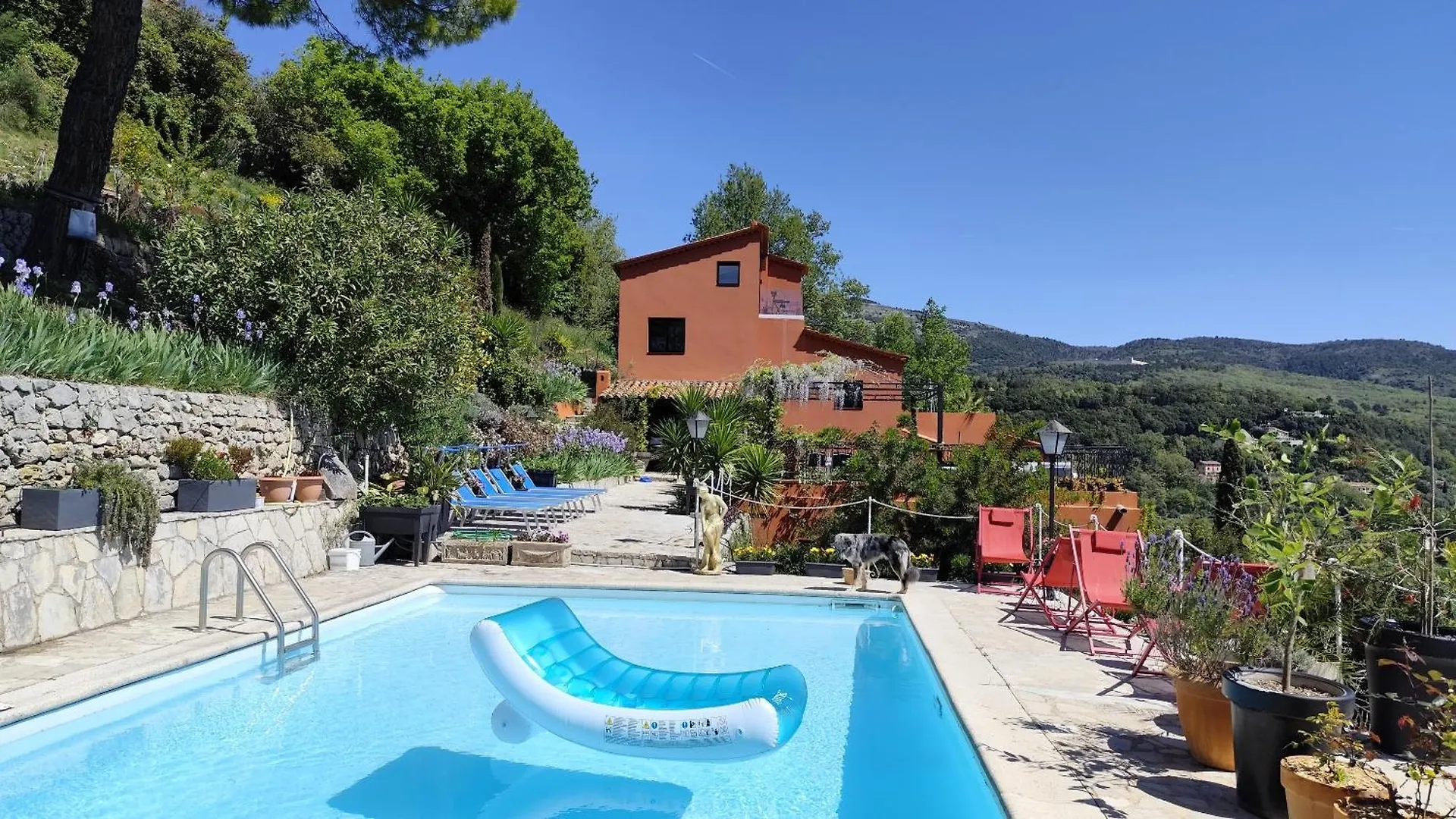 Mas Des Buscades Bed & Breakfast Cabris 0*,