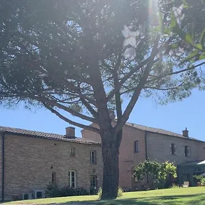 https://le-manoir-saint-clair.midi-pyreneeshotels.com